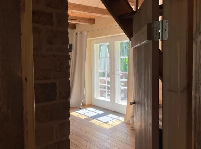 The Seaside Retreat * Abula