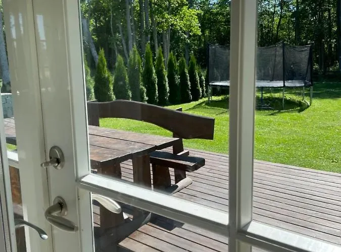 Dom wakacyjny The Seaside Retreat Abula