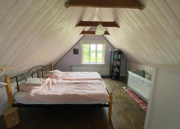 The Seaside Retreat * Abula